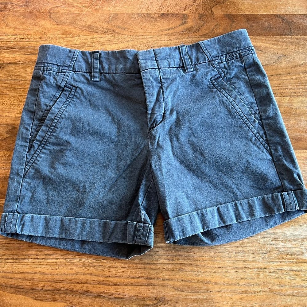Vince Mid-Rise Mini Shorts in size 0